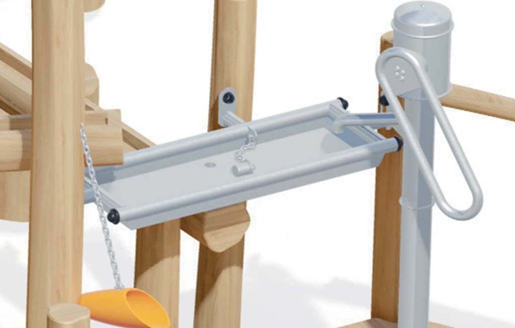 The water trays ans various accessories