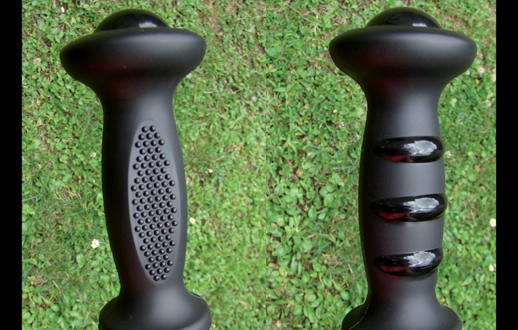 The handles and footrests