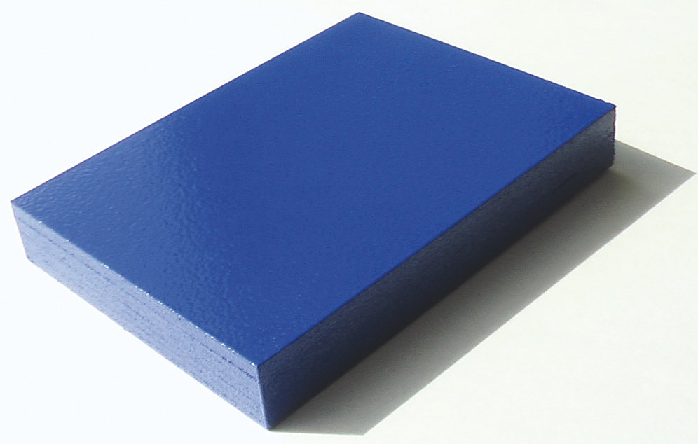 The lacquered panels