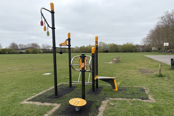 Compact fun-sport station J37100® sport and fitness acti’fun acti’fit image photo