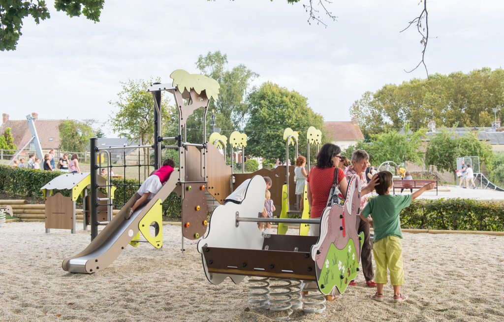 Great New Playground in France Image 3 Bespoke Playground Design with Proludic Play Equipment