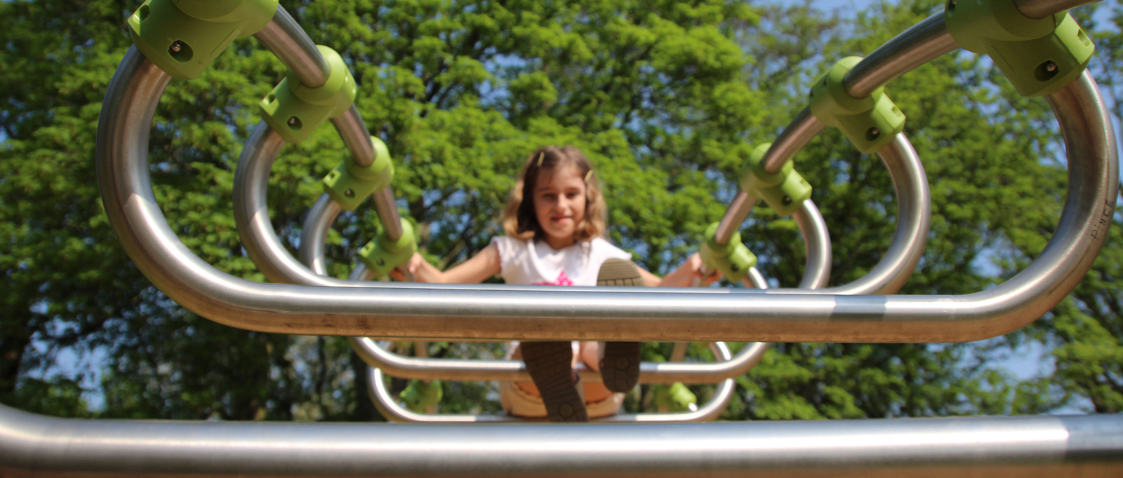 Stainless Steel and Painted Aluminium