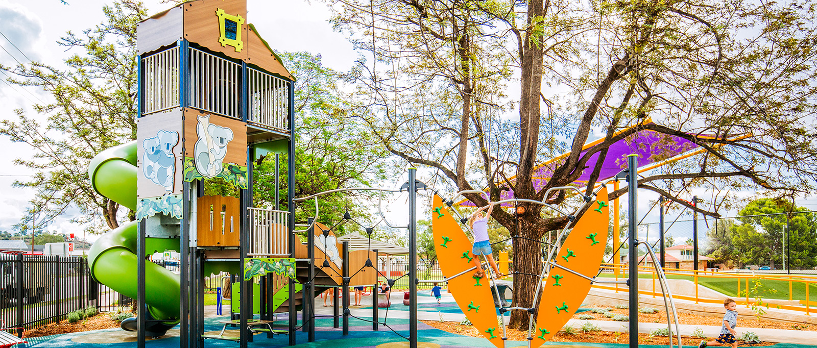 An inclusive play area in Wolseley Park (Gunnedah, Australia)