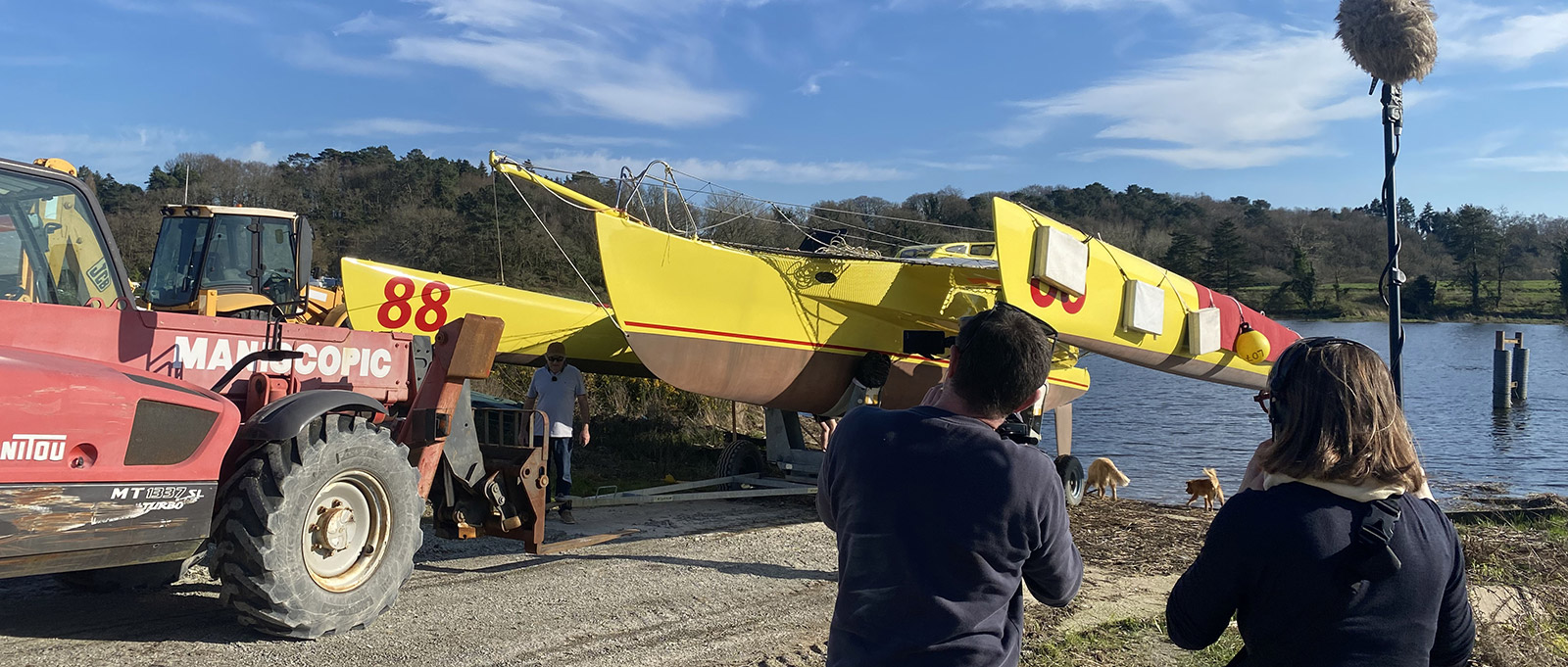 Acapella back in the water, soon flying the colours of La Chaîne de l’Espoir!