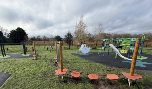 Shepperton Road Play Area, Surrey