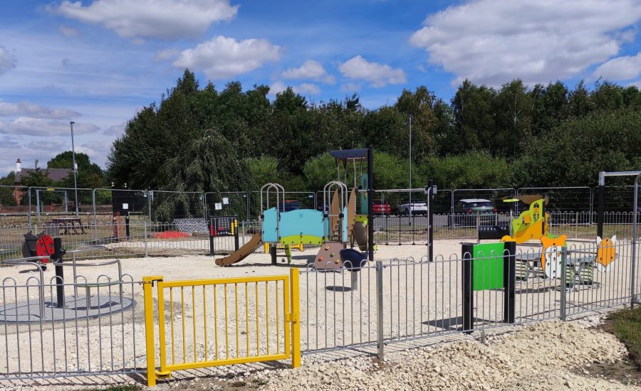 Hadleigh Park Play Area, Farnsfield