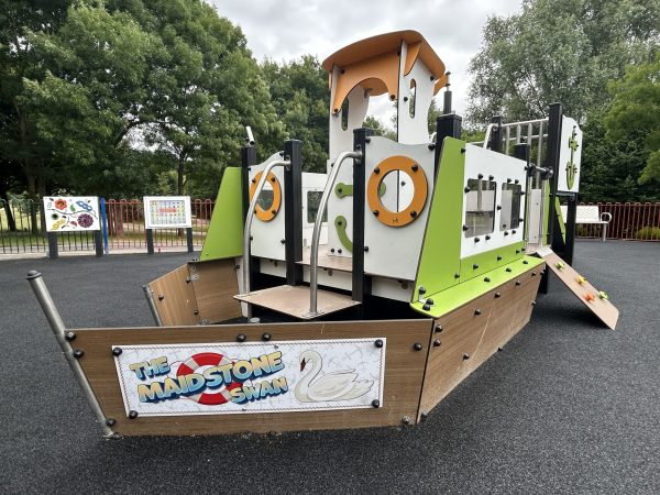 Whatman Park Play Area, Maidstone