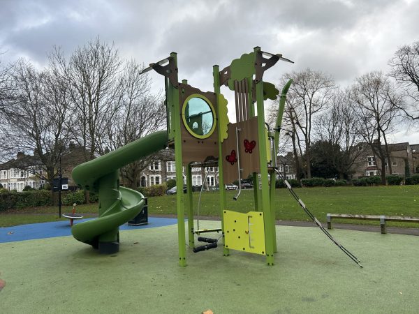 Holmewood Gardens, Brixton