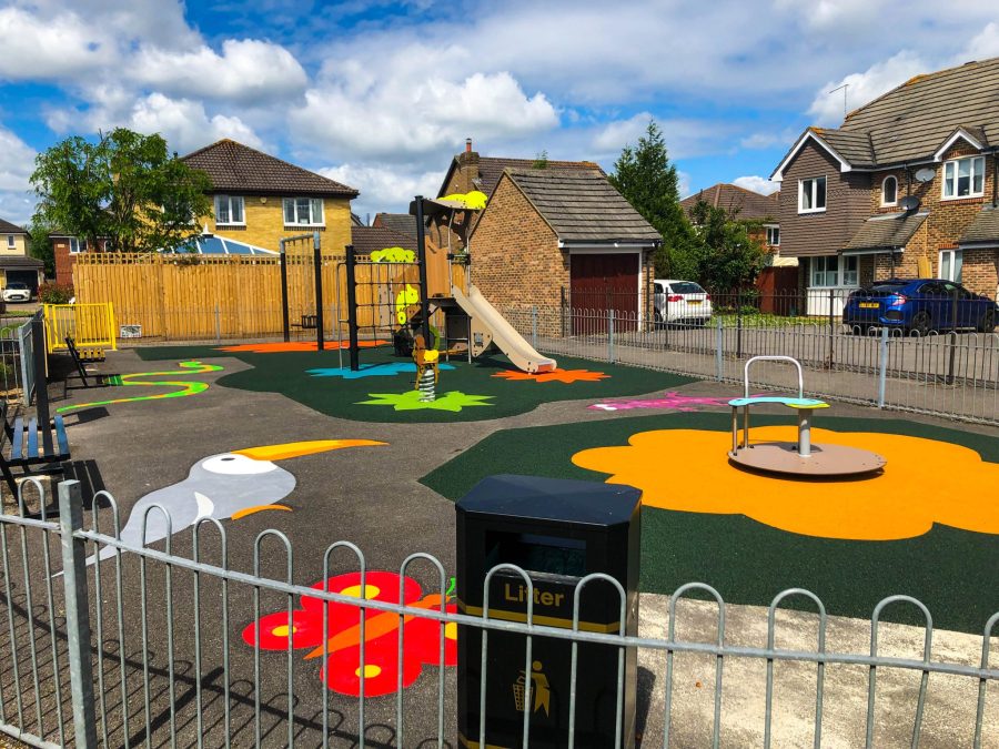 Catlin Gardens Play Area