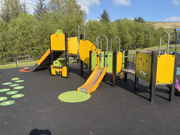 Sunny Crescent Play Area